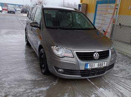 Volkswagen - Touran