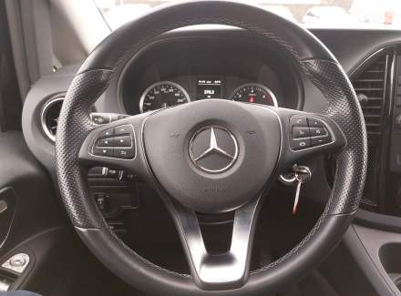 Mercedes-Benz - Vito