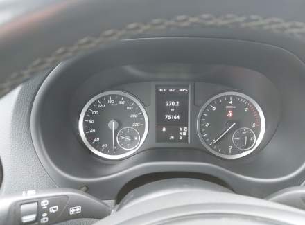 Mercedes-Benz - Vito