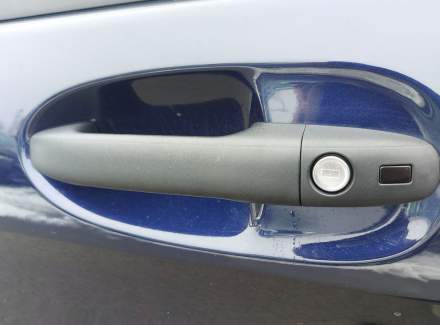 Mercedes-Benz - Vito