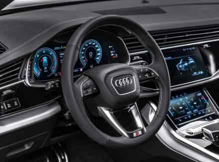Audi - Q7
