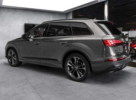 Audi - Q7
