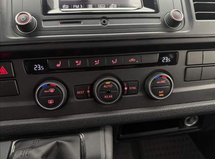 Volkswagen - Caravelle