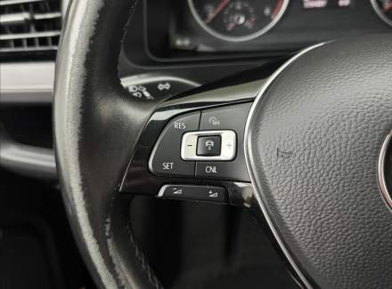 Volkswagen - Caravelle