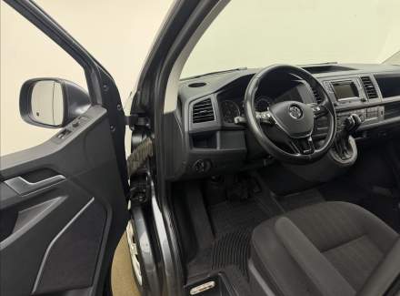 Volkswagen - Caravelle