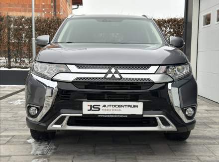 Mitsubishi - Outlander
