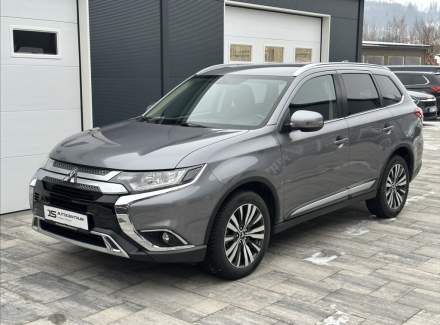 Mitsubishi - Outlander