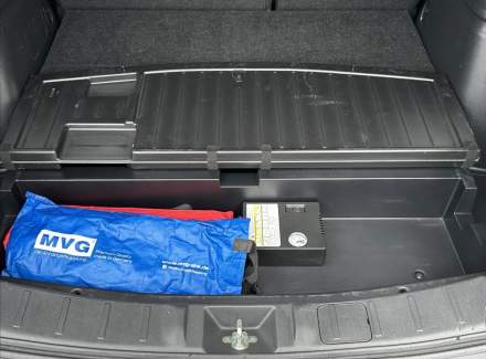 Mitsubishi - Outlander