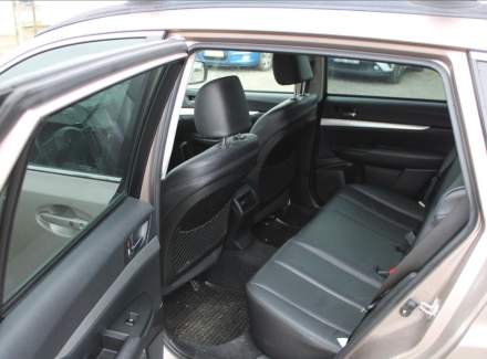 Subaru - Outback