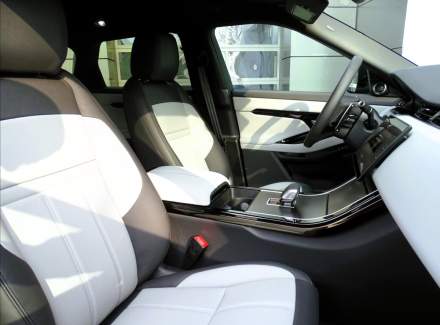 Land Rover - Range Rover Evoque