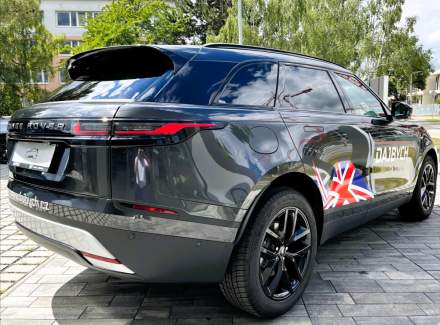 Land Rover - Range Rover Velar