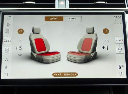 Land Rover - Range Rover Velar