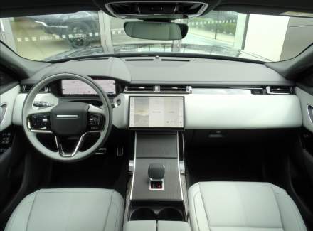 Land Rover - Range Rover Velar