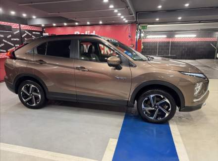Mitsubishi - Eclipse Cross