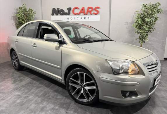Toyota - Avensis