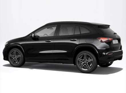 Mercedes-Benz - GLA