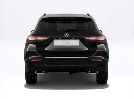 Mercedes-Benz - GLA