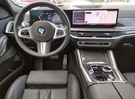 BMW - X6