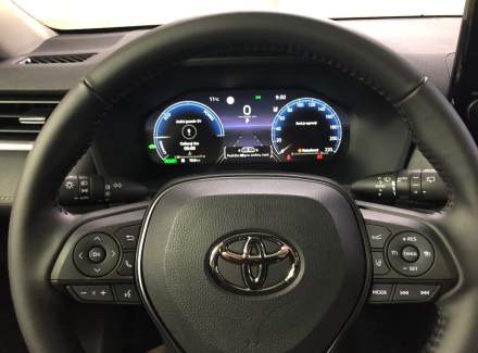 Toyota - RAV 4