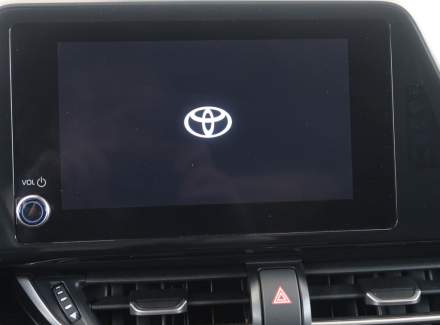 Toyota - C-HR
