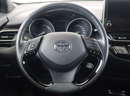 Toyota - C-HR