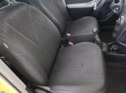 Toyota - Yaris