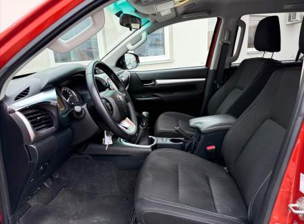 Toyota - Hilux
