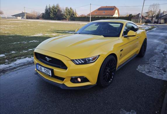 Ford - Mustang