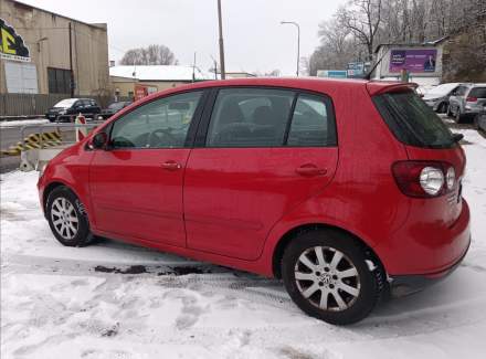 Volkswagen - Golf