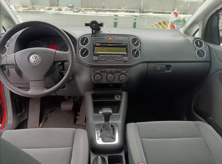 Volkswagen - Golf