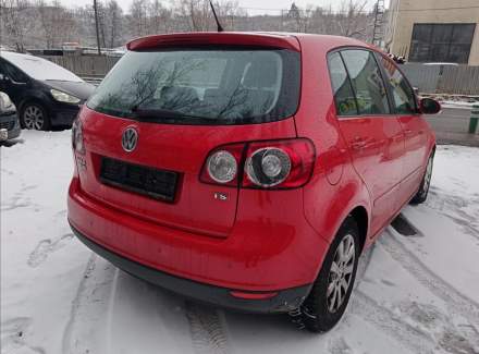 Volkswagen - Golf