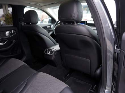 Mercedes-Benz - C-class