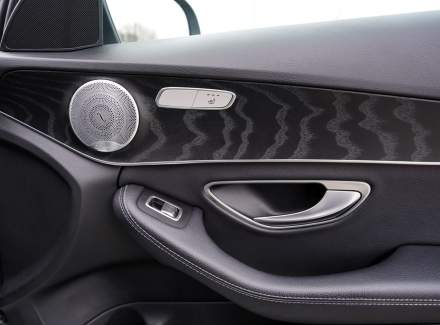 Mercedes-Benz - C-class