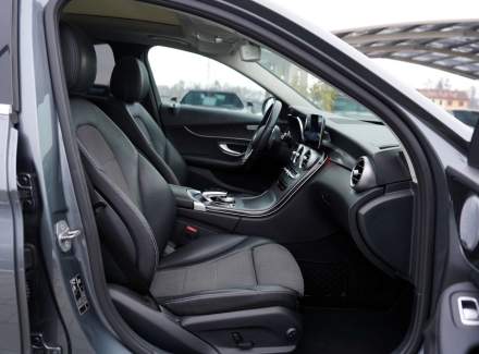 Mercedes-Benz - C-class