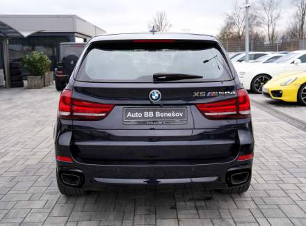 BMW - X5
