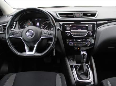 Nissan - Qashqai
