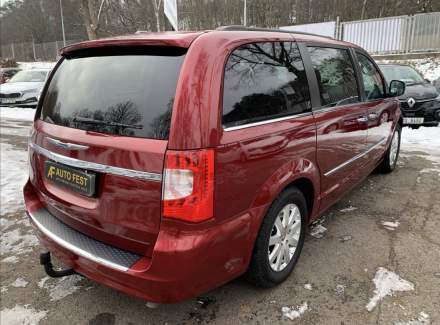 Chrysler - Town & Country