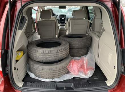 Chrysler - Town & Country