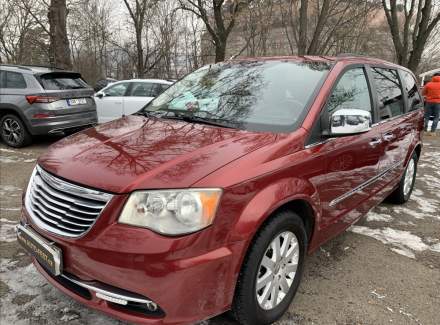 Chrysler - Town & Country