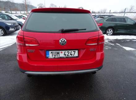 Volkswagen - Passat