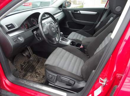 Volkswagen - Passat