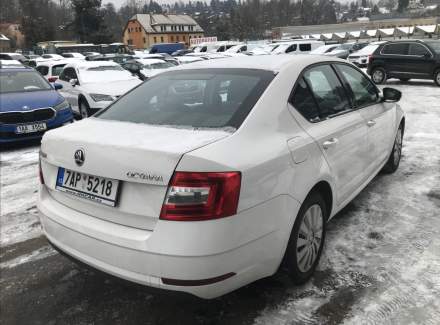 Škoda - Octavia
