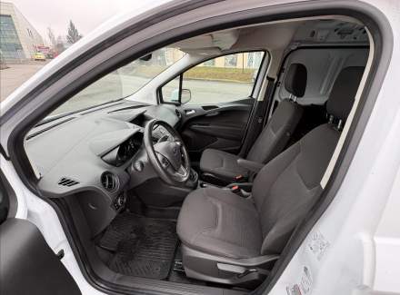 Ford - Transit Courier