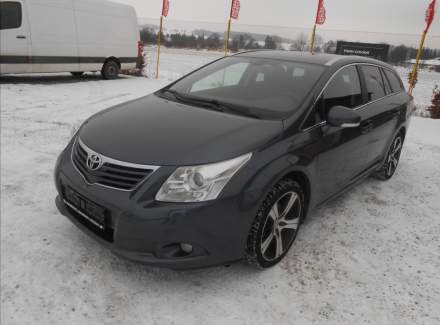Toyota - Avensis