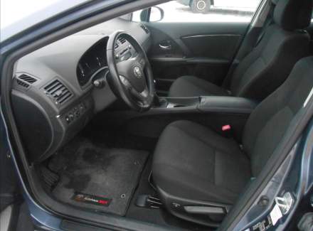 Toyota - Avensis