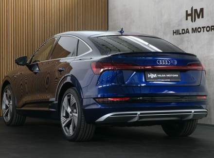 Audi - E-tron