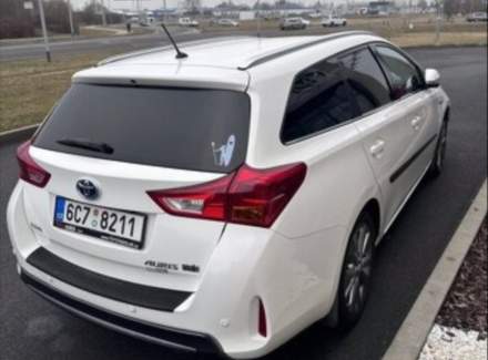 Toyota - Auris