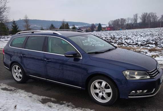 Volkswagen - Passat