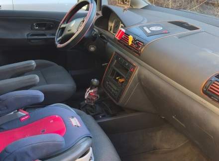 Volkswagen - Sharan