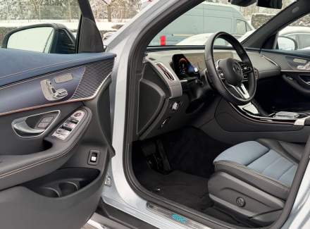 Mercedes-Benz - EQC